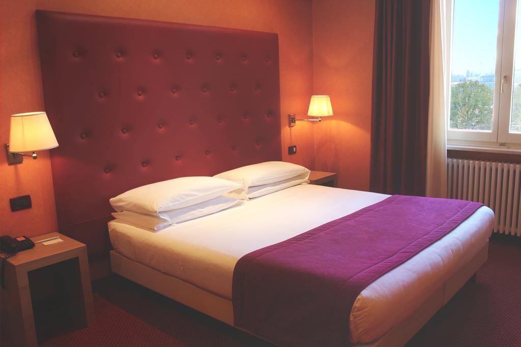Best Western Hotel Piemontese Bergamo Exterior photo