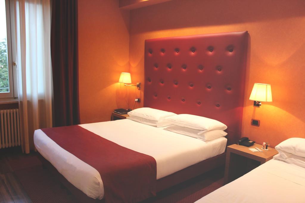 Best Western Hotel Piemontese Bergamo Exterior photo